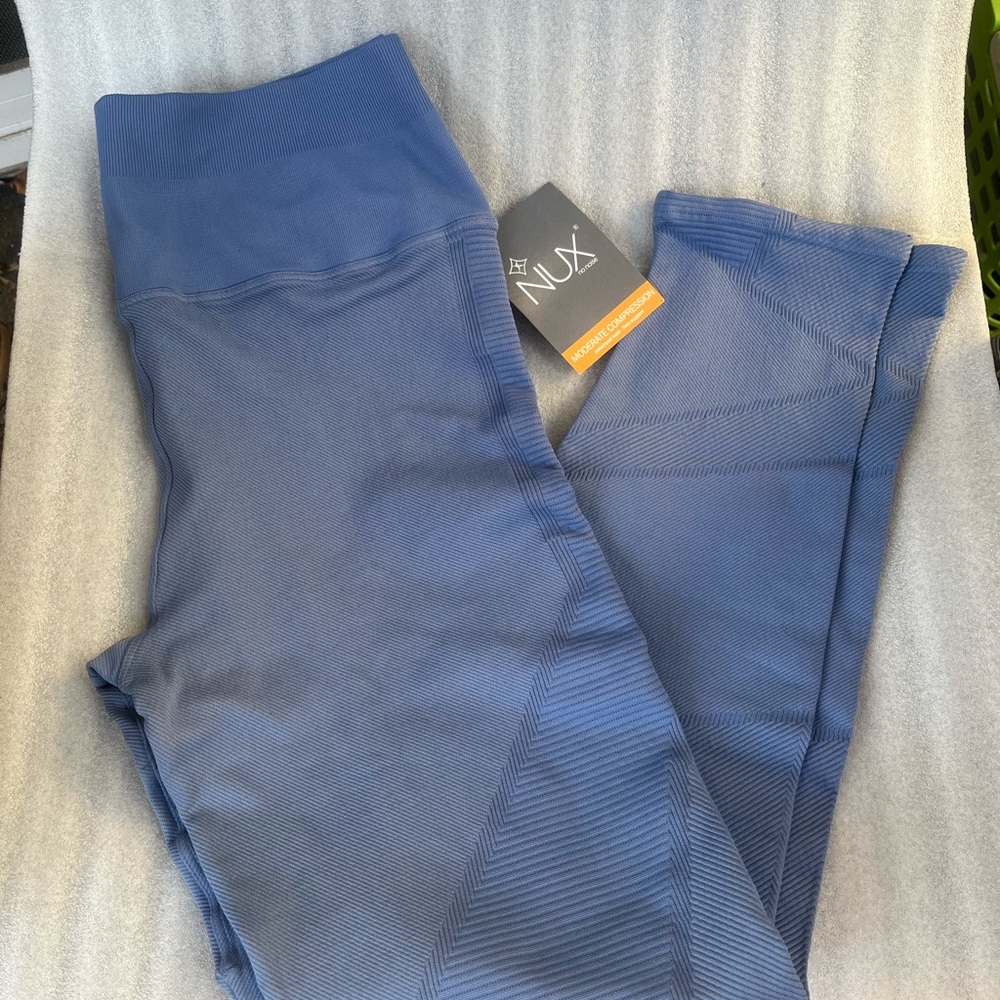 NUX No Noise Moderate Compression Leggings